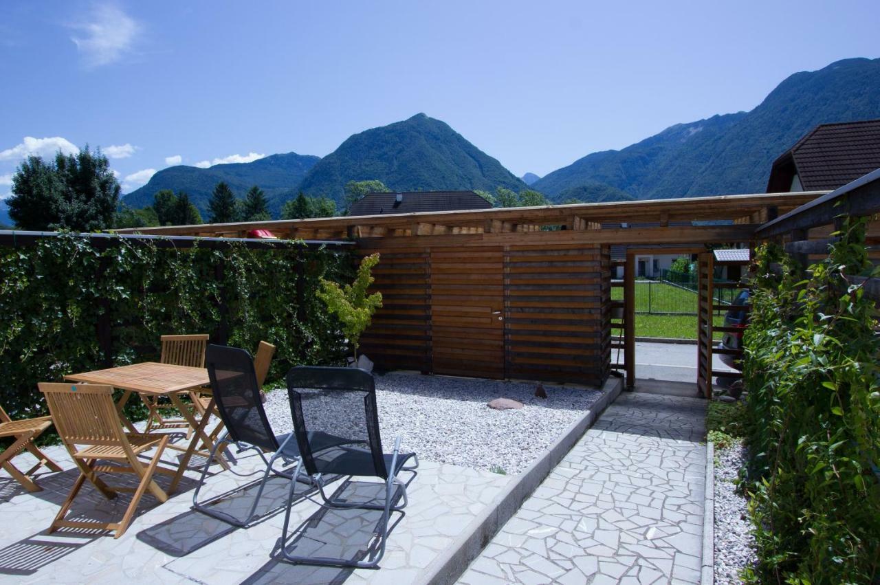 Montis Apartment *