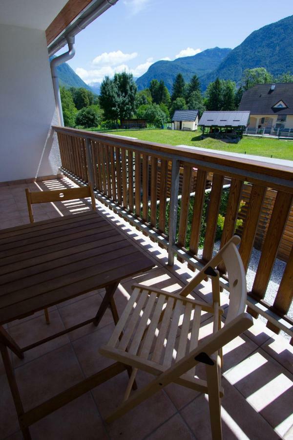 Montis Apartment